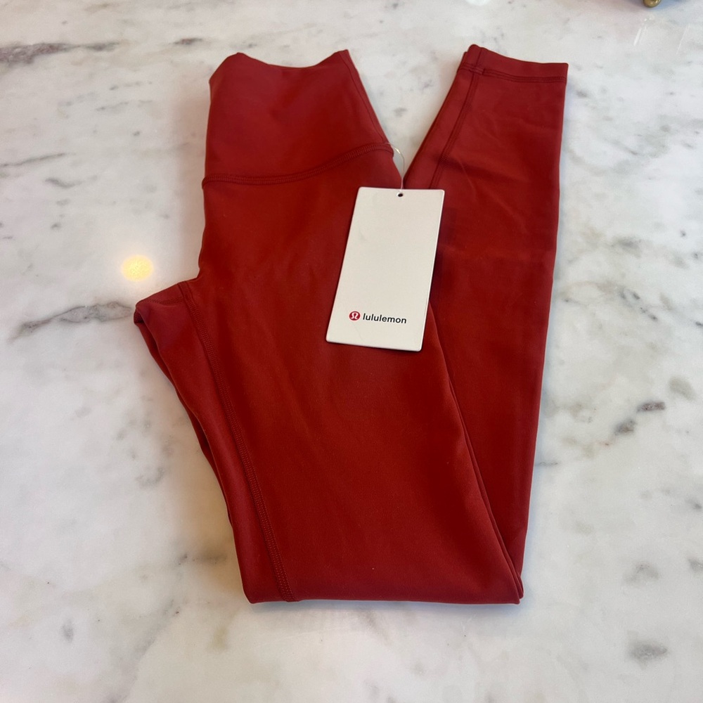 Lululemon Wunder Train HR Tight 28” in Cynn